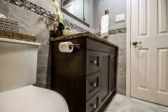 Danielson-Main-Bath2