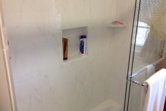 GreyWhiteBath-3
