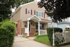 Lassic-siding-Shutters-Portico1