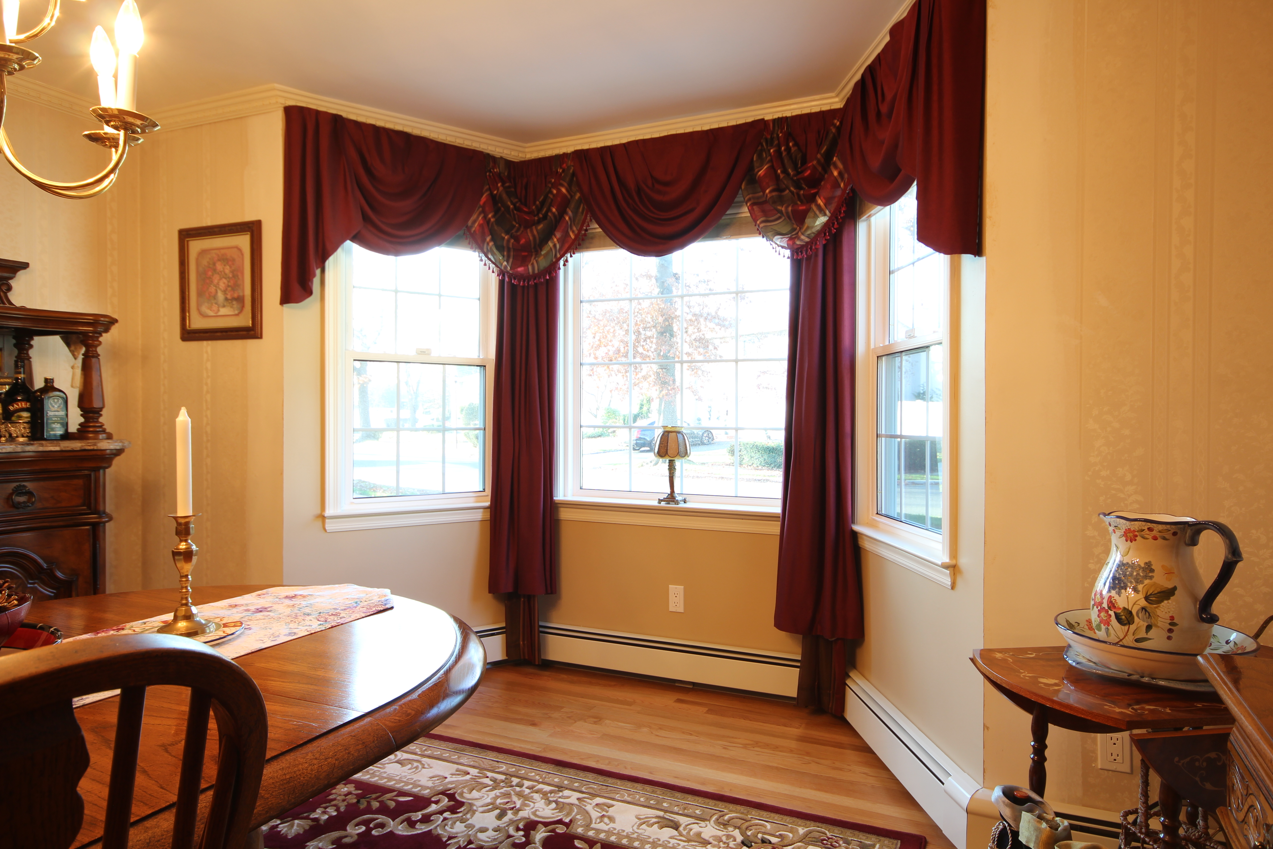 Interior Designer Tricks To Make Your Windows Look Bigger