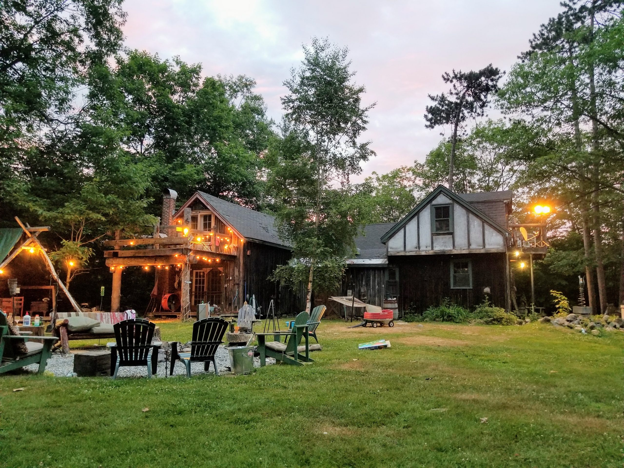 Simple Home Upgrades to Take Happy Hour Outdoors