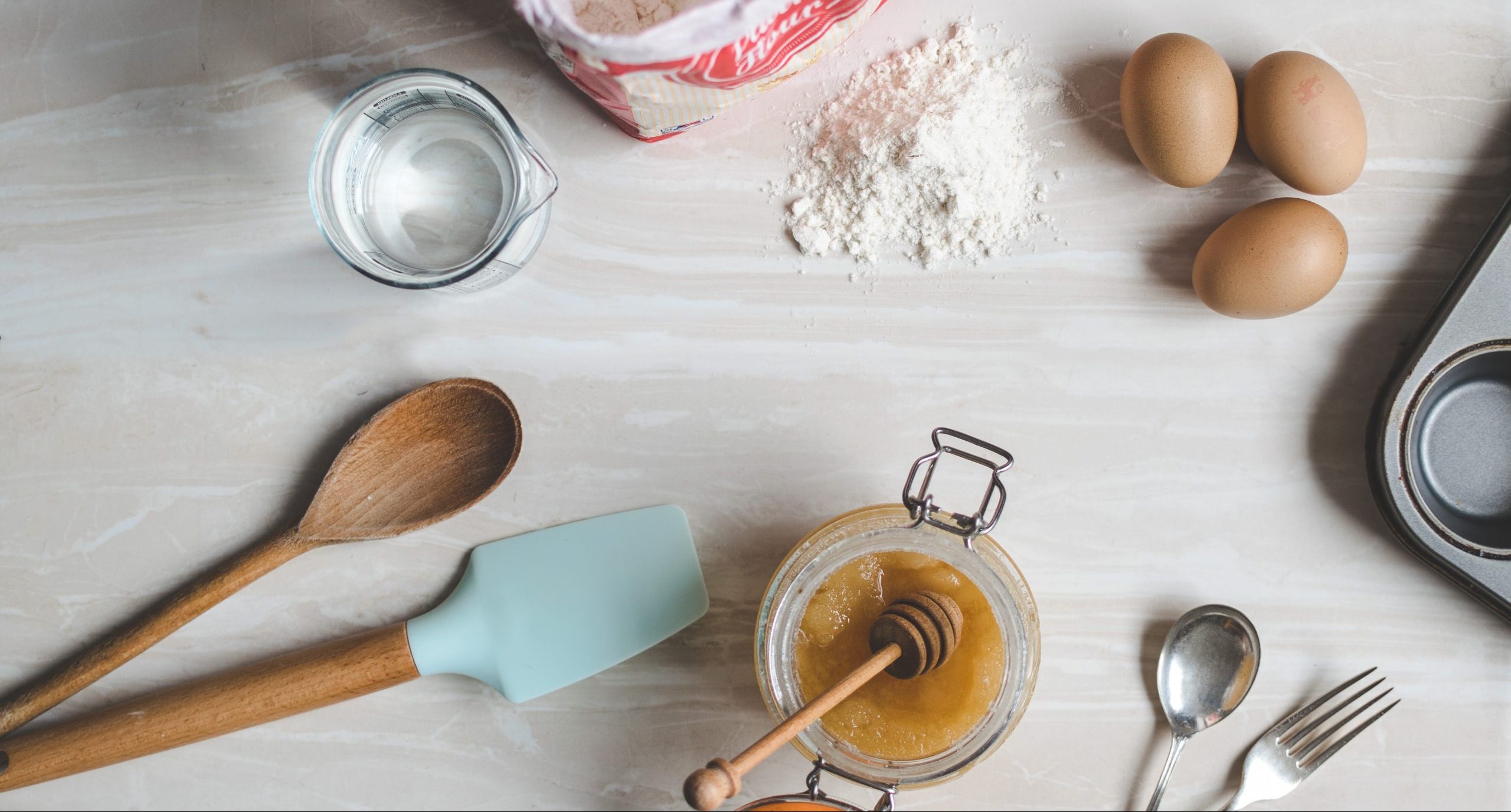 5 Easy Ways To Organize Your Baking Supplies In The Kitchen